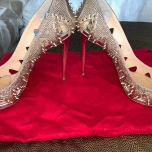 GOLD Circus City Christian Loubiton Shoes, NEW!